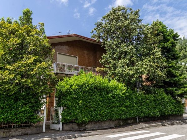 appartamento in vendita ad Arcore