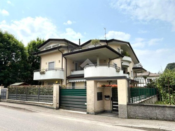 appartamento in vendita ad Arcore