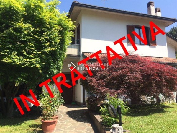 casa indipendente in vendita ad Arcore