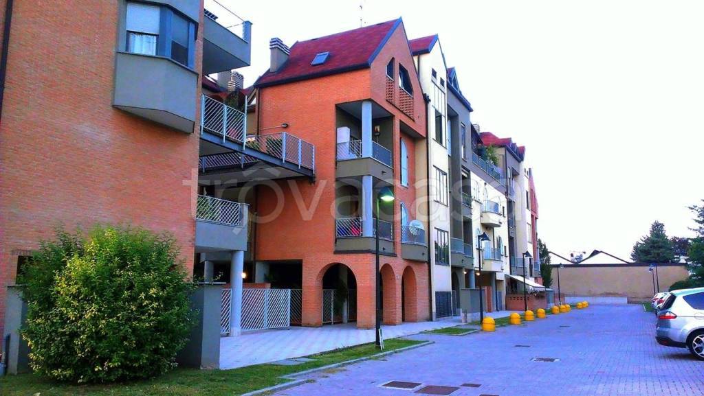 appartamento in vendita ad Arcore