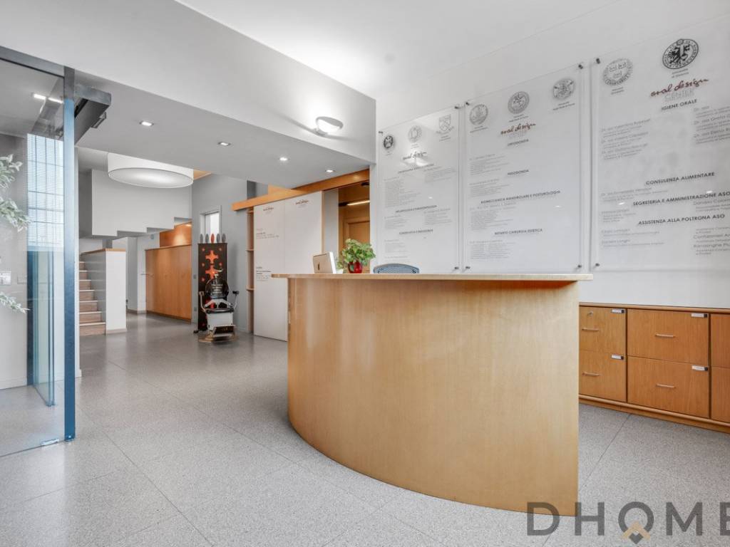 ufficio in vendita ad Arcore