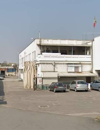 locale di sgombero in vendita ad Arcore