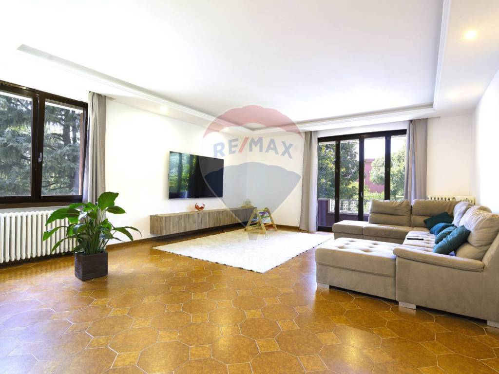 casa indipendente in vendita ad Arcore