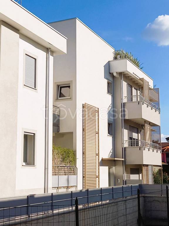 appartamento in vendita ad Arcore