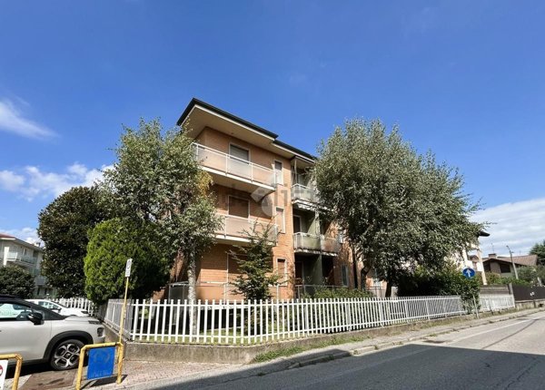 appartamento in vendita ad Arcore