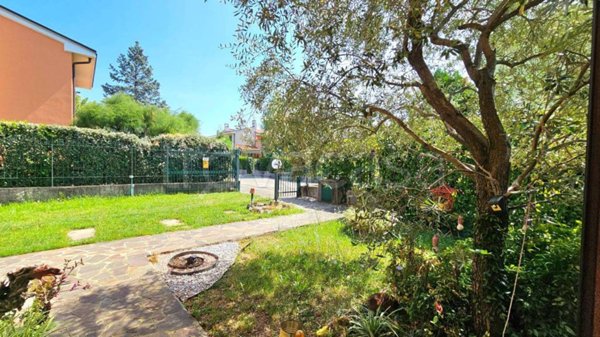 casa indipendente in vendita ad Arcore