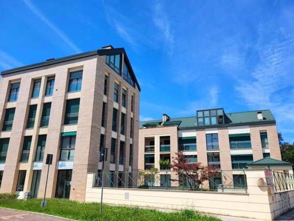 appartamento in vendita ad Arcore