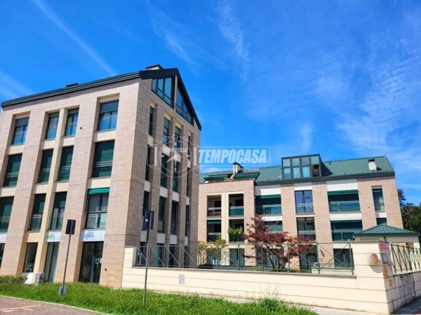 appartamento in vendita ad Arcore