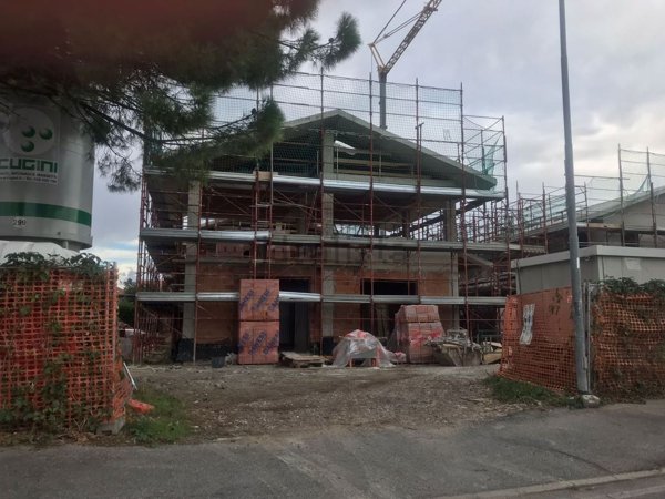 casa indipendente in vendita ad Arcore