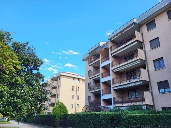 appartamento in vendita ad Arcore