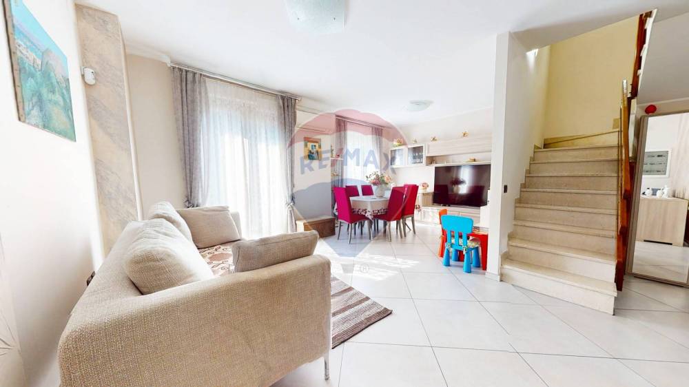 casa indipendente in vendita ad Arcore