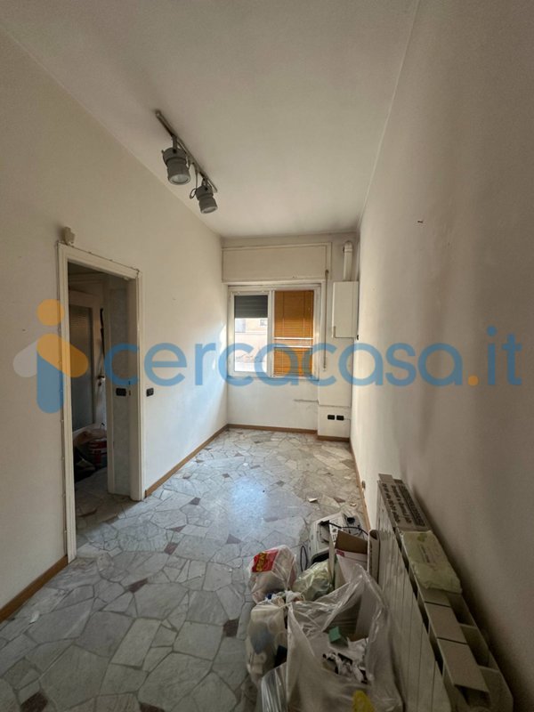 negozio in vendita ad Arcore