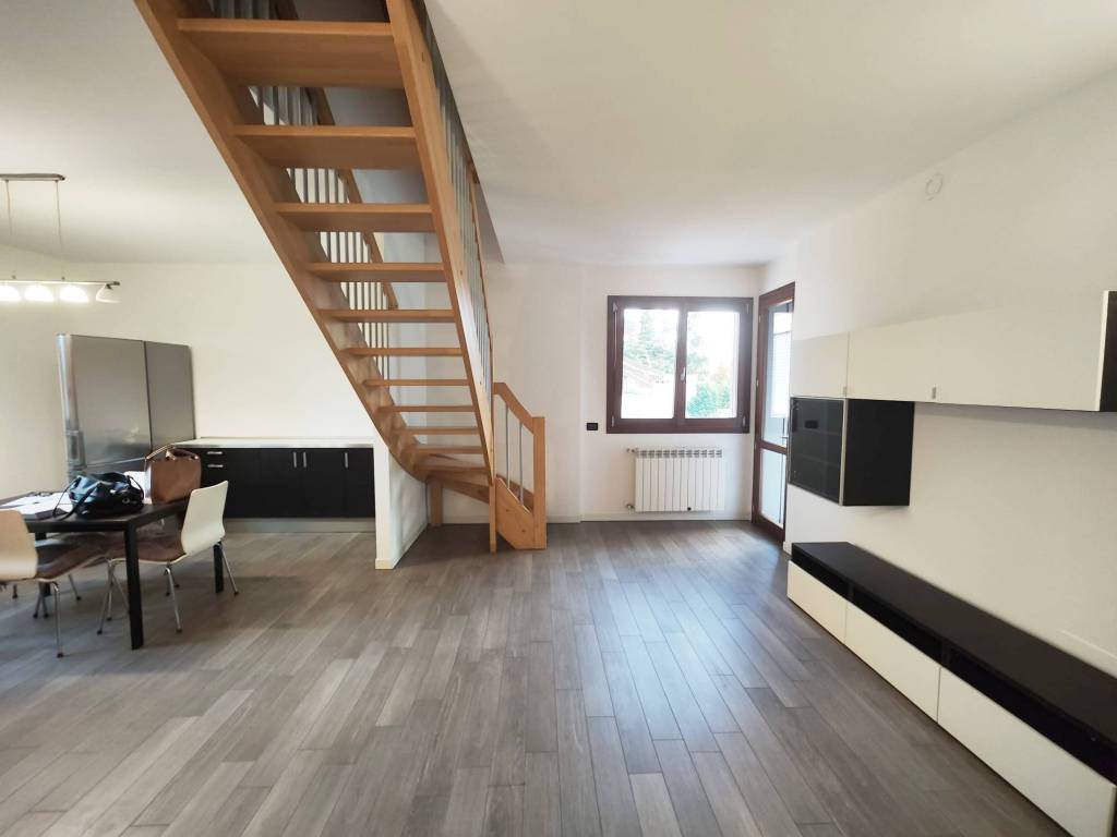 appartamento in vendita ad Arcore