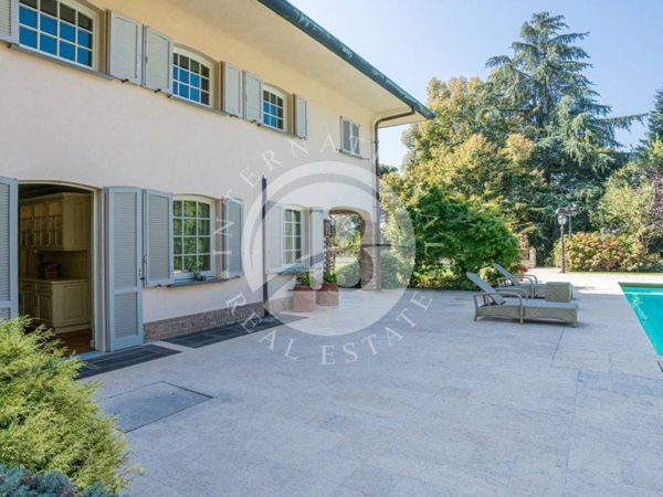 casa indipendente in vendita ad Arcore