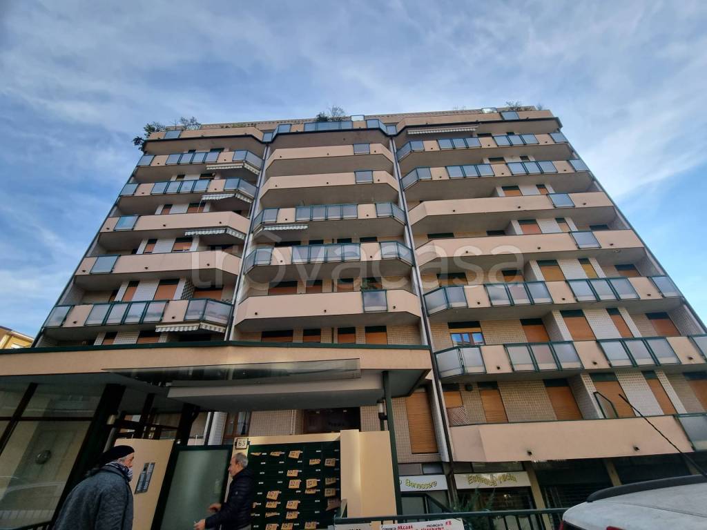 appartamento in vendita ad Arcore