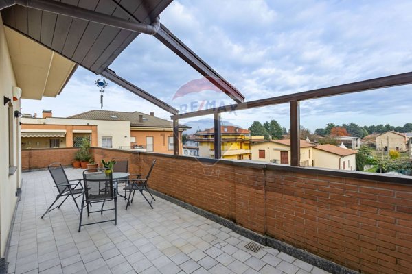 appartamento in vendita ad Arcore