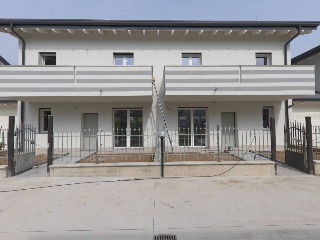 casa indipendente in vendita ad Arcore