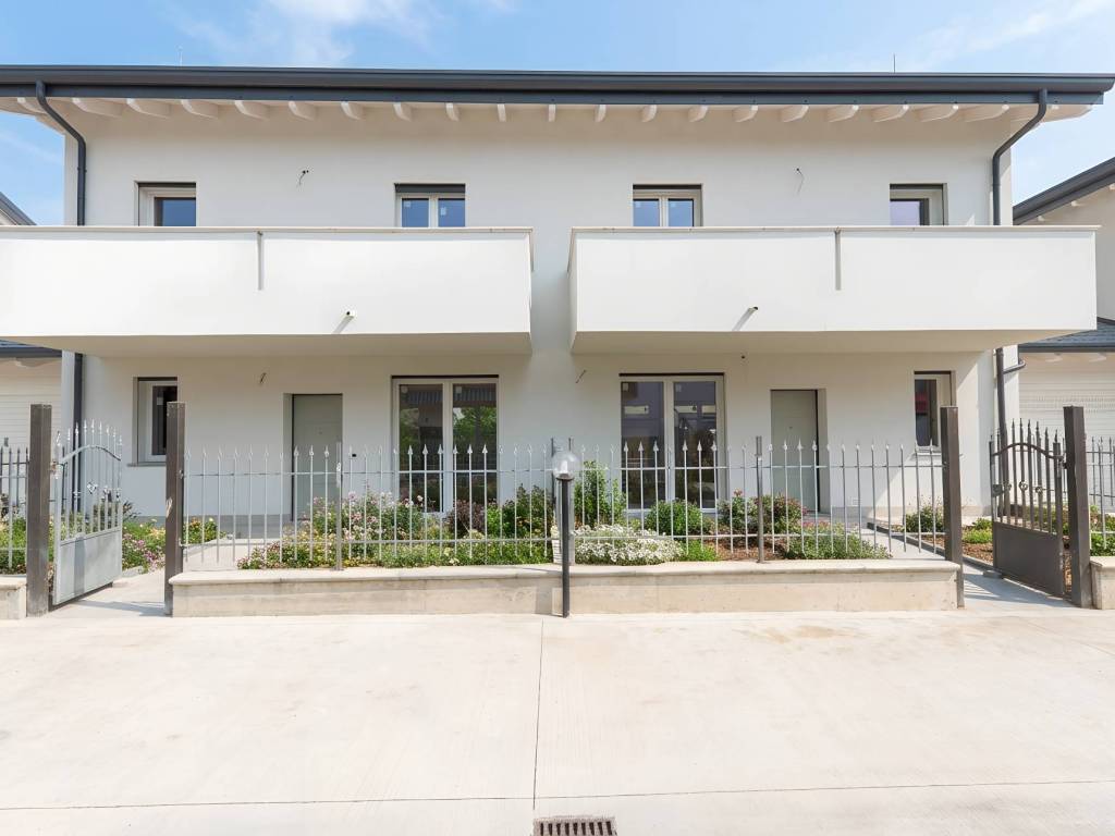 casa indipendente in vendita ad Arcore