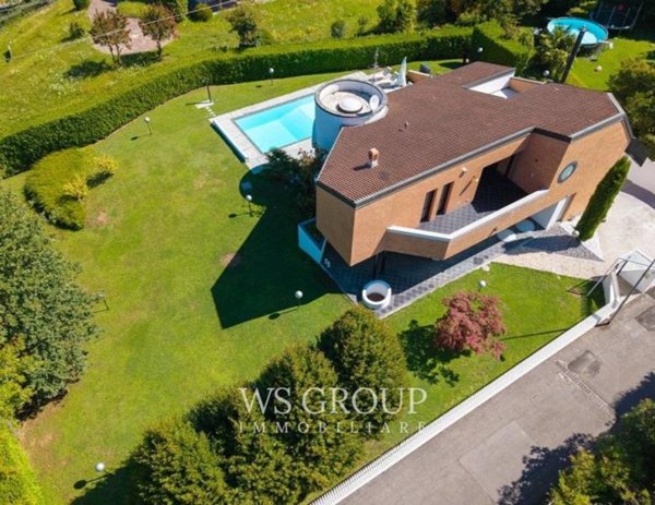 casa indipendente in vendita ad Arcore
