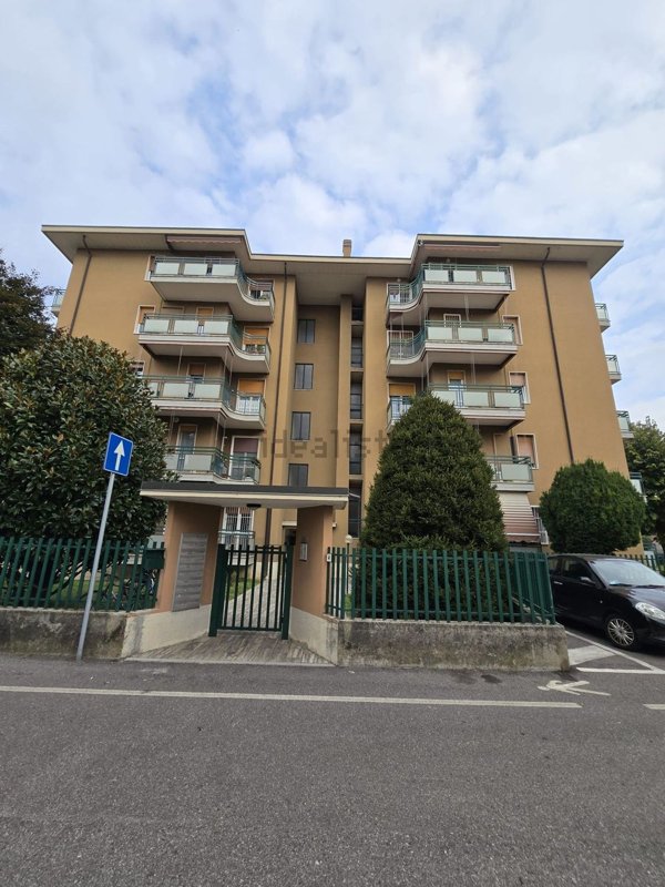 appartamento in vendita ad Arcore