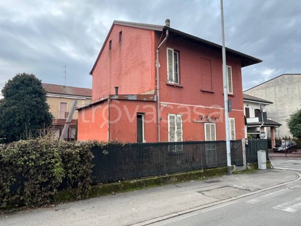 casa indipendente in vendita ad Arcore