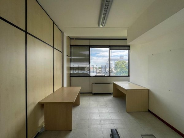 ufficio in vendita ad Arcore