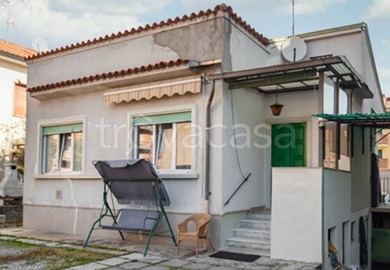 casa indipendente in vendita ad Arcore