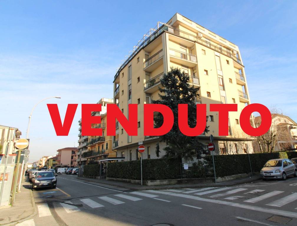 appartamento in vendita ad Arcore