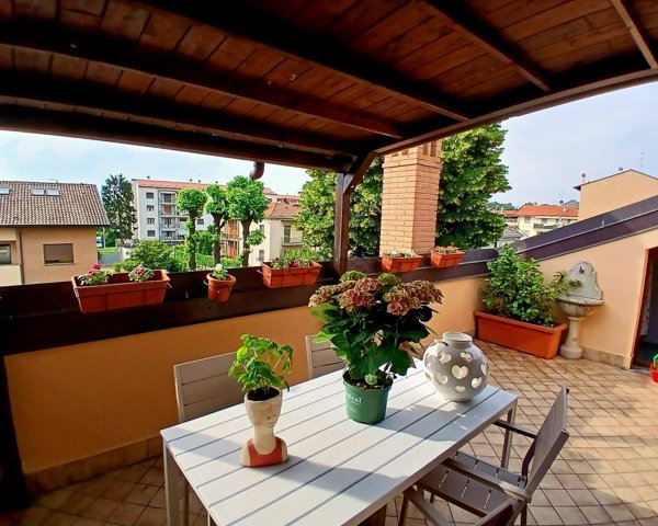 appartamento in vendita ad Arcore