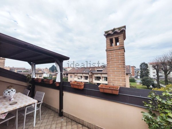 appartamento in vendita ad Arcore