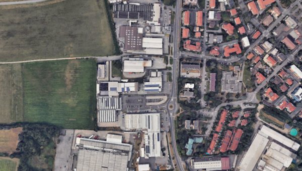 capannone in vendita ad Arcore