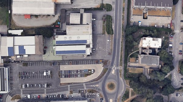 capannone in vendita ad Arcore