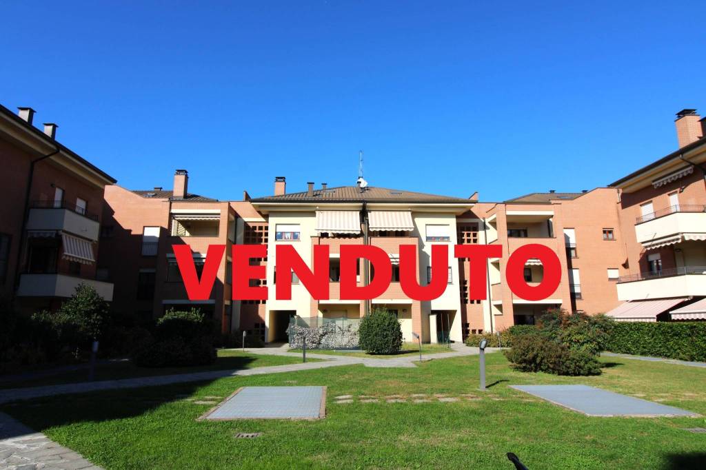 appartamento in vendita ad Arcore