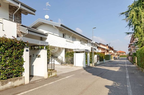 appartamento in vendita ad Arcore