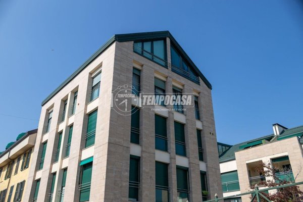 appartamento in vendita ad Arcore