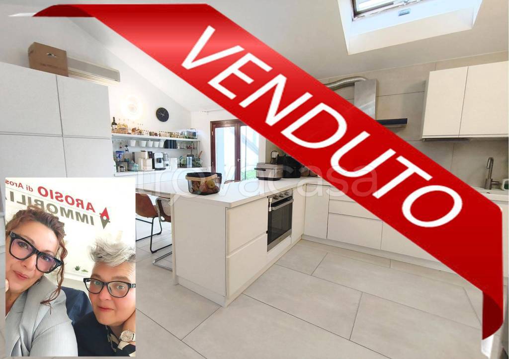 appartamento in vendita ad Arcore