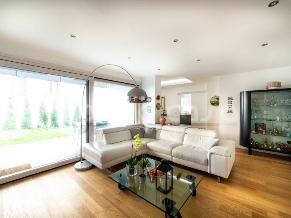 appartamento in vendita ad Arcore