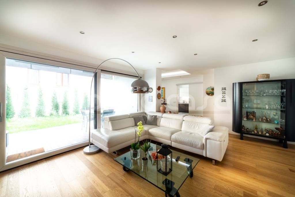 appartamento in vendita ad Arcore