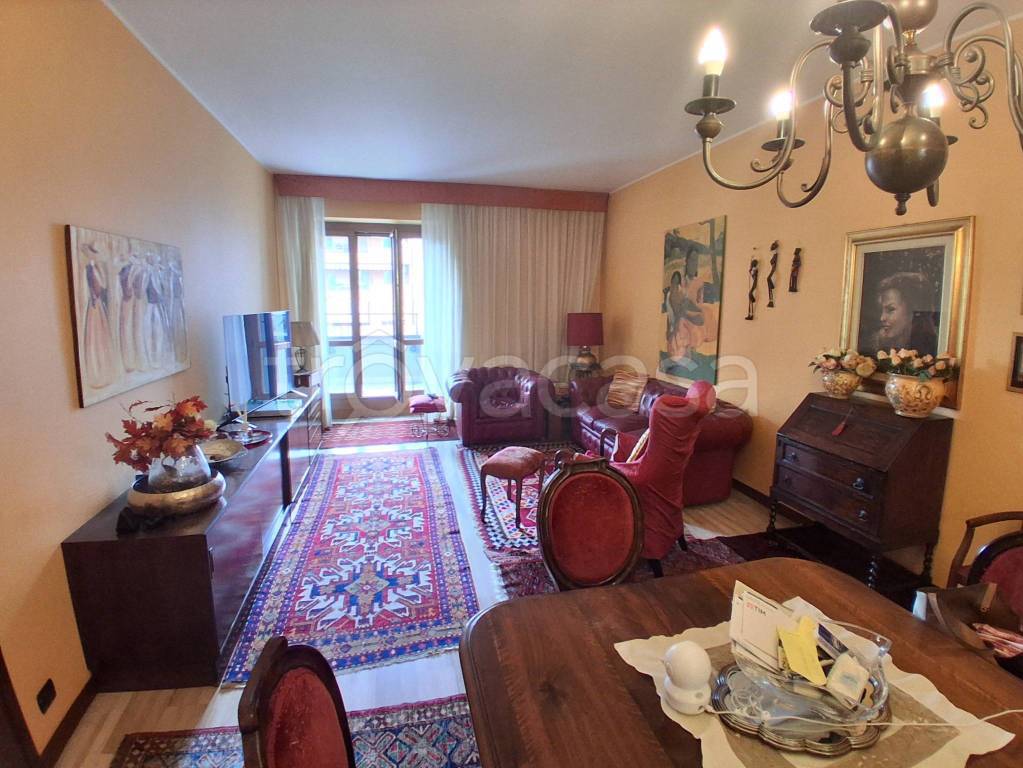 appartamento in vendita ad Arcore