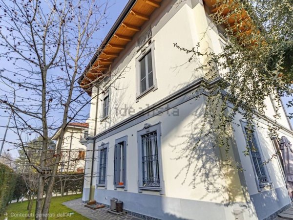 appartamento in vendita ad Arcore