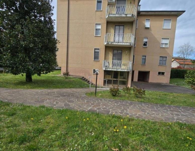 appartamento in vendita ad Arcore