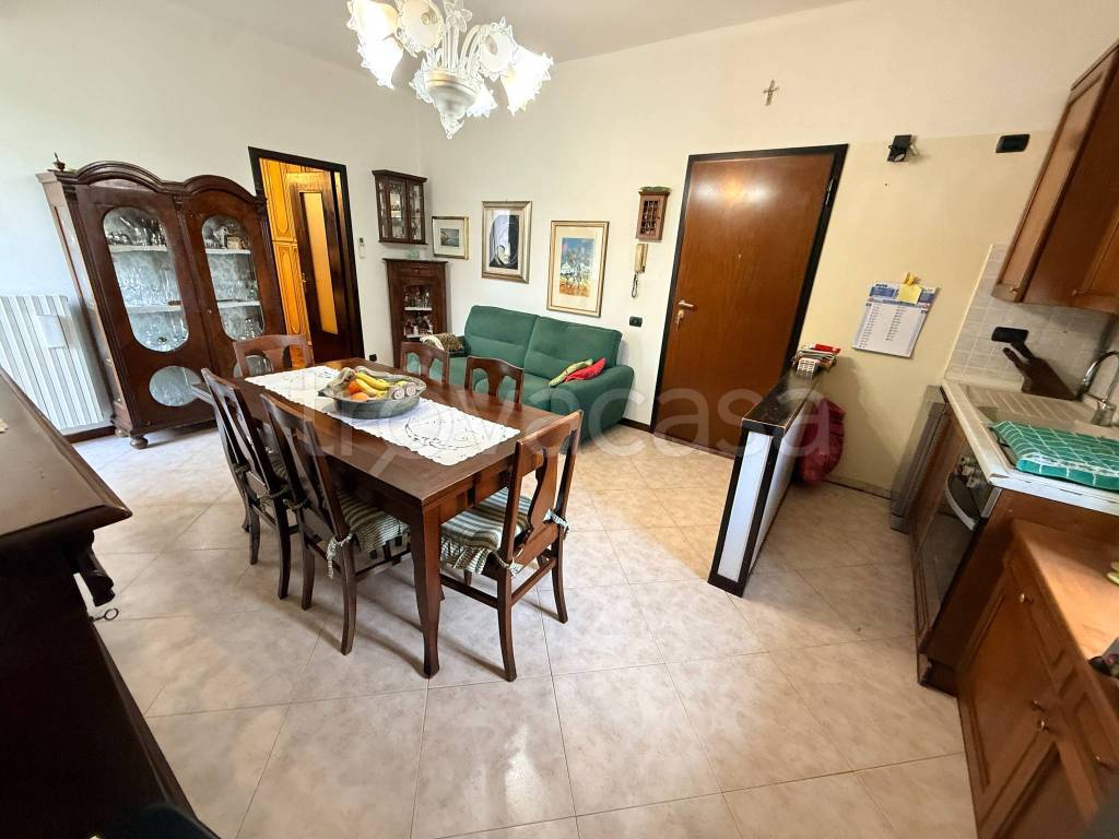 appartamento in vendita ad Arcore