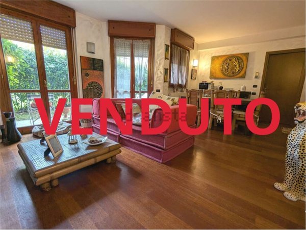 appartamento in vendita ad Arcore