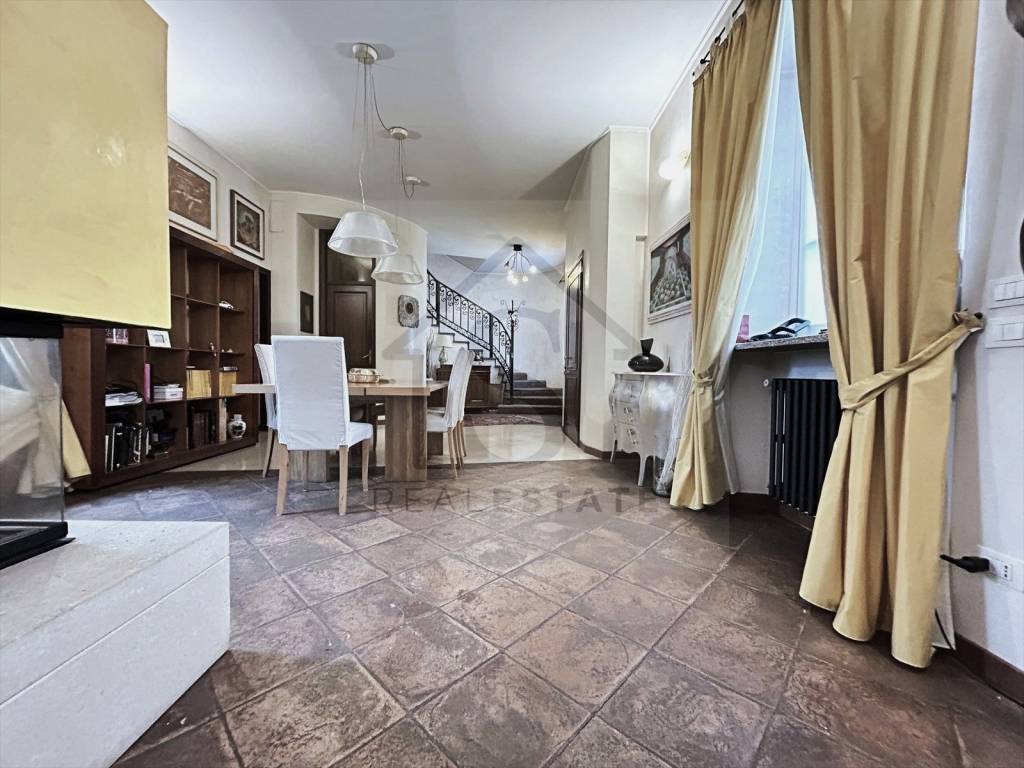 casa indipendente in vendita ad Arcore