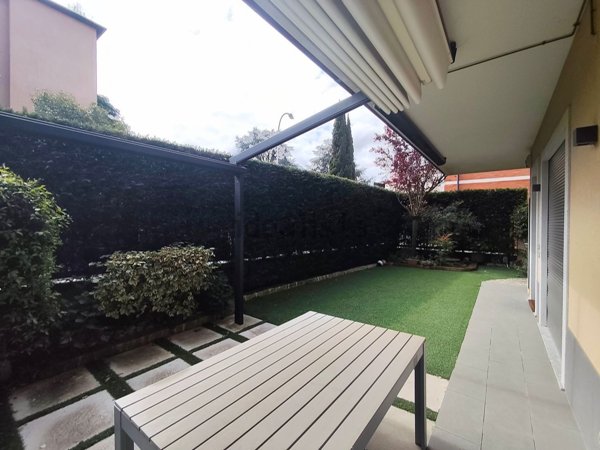 appartamento in vendita ad Arcore