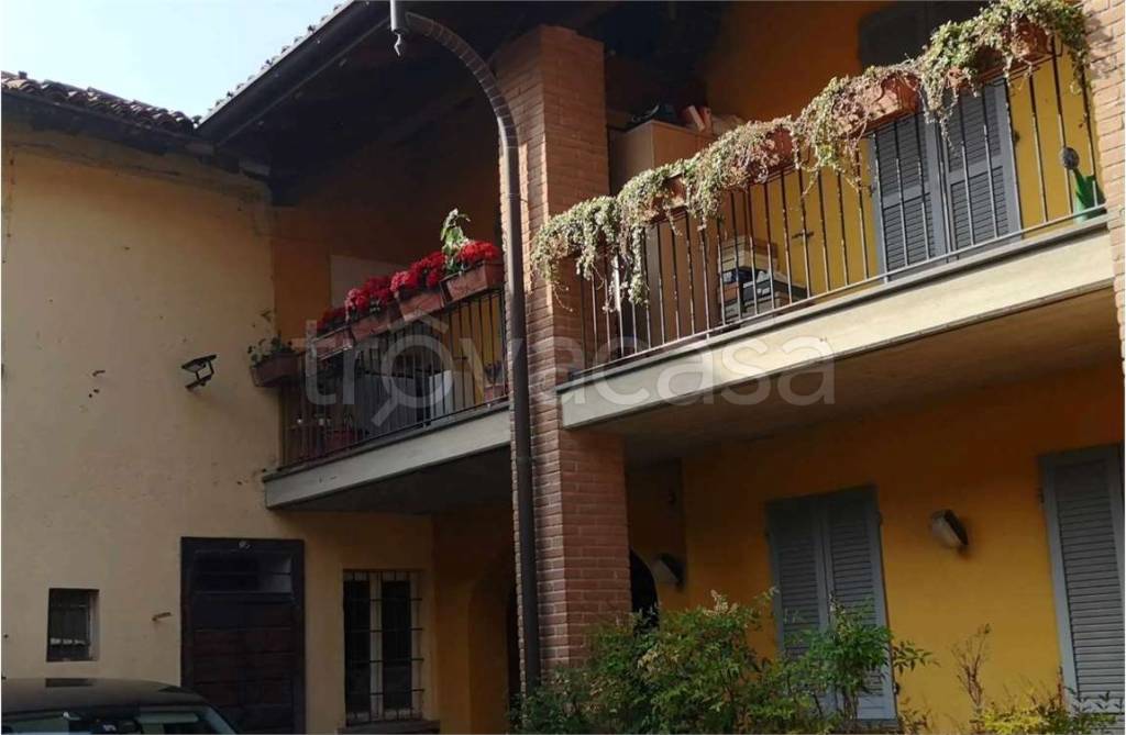 appartamento in vendita ad Arcore