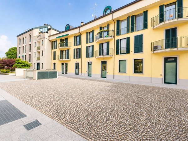 appartamento in vendita ad Arcore