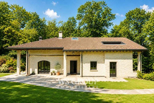 casa indipendente in vendita ad Arcore