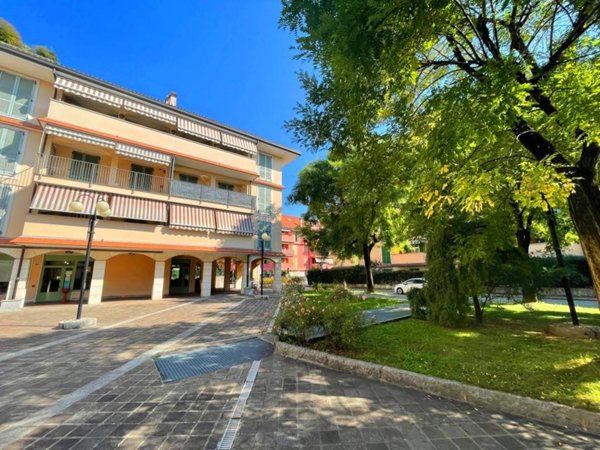 appartamento in vendita ad Arcore