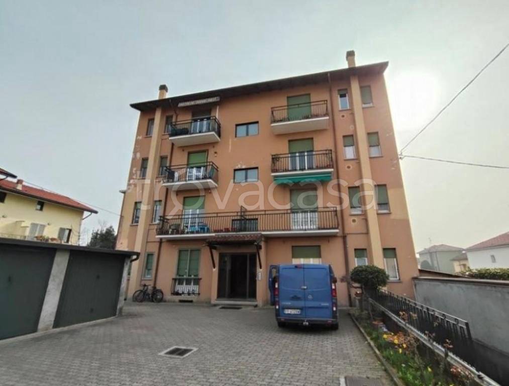 appartamento in vendita ad Arcore
